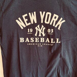NY Yankees T-shirt